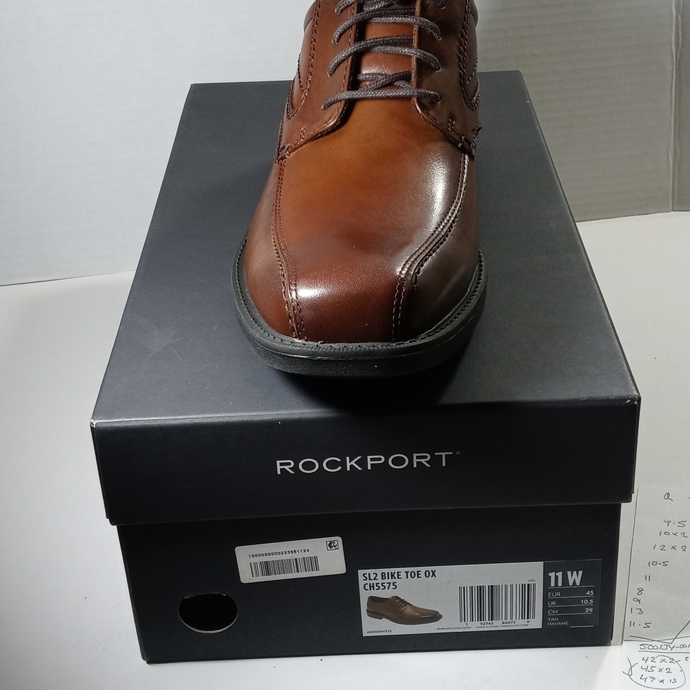 Shoes - Picture 6 of 6
